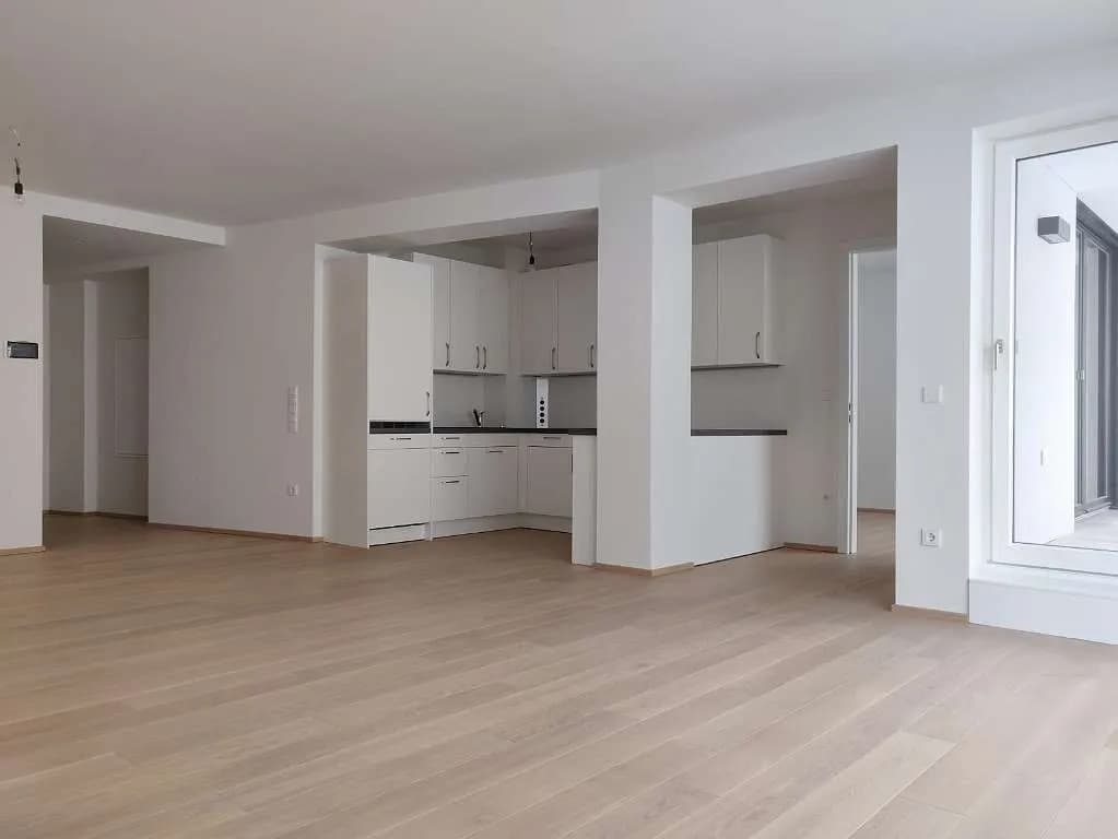 2-Zimmer-Wohnung mieten in Wien – 85 m², € 1.880