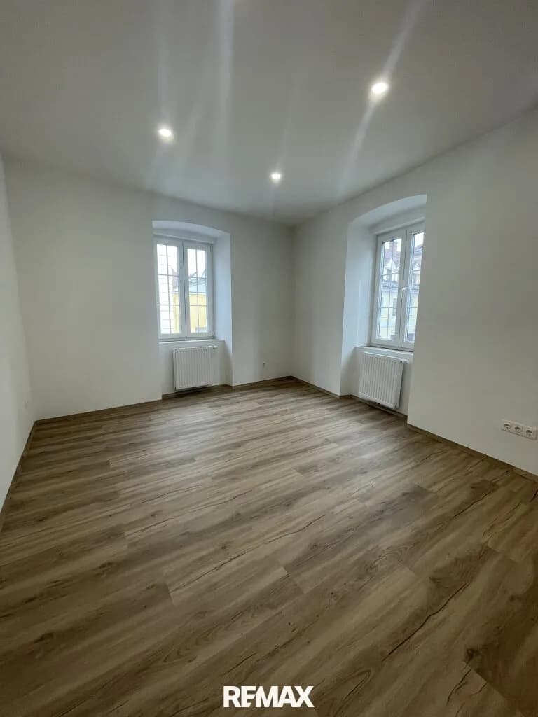 2-Zimmer-Wohnung kaufen in Wiener Neustadt – 57 m², € 170.000