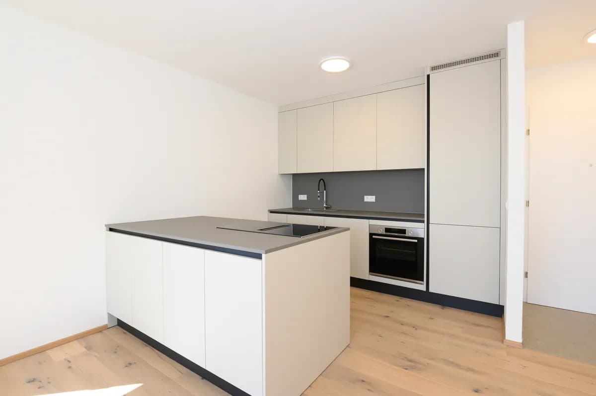 3-Zimmer-Wohnung mieten in Mödling – 77 m², € 2.200 – Bild 2 von 9