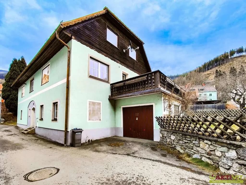 Haus kaufen in Leoben – 250 m², € 245.000