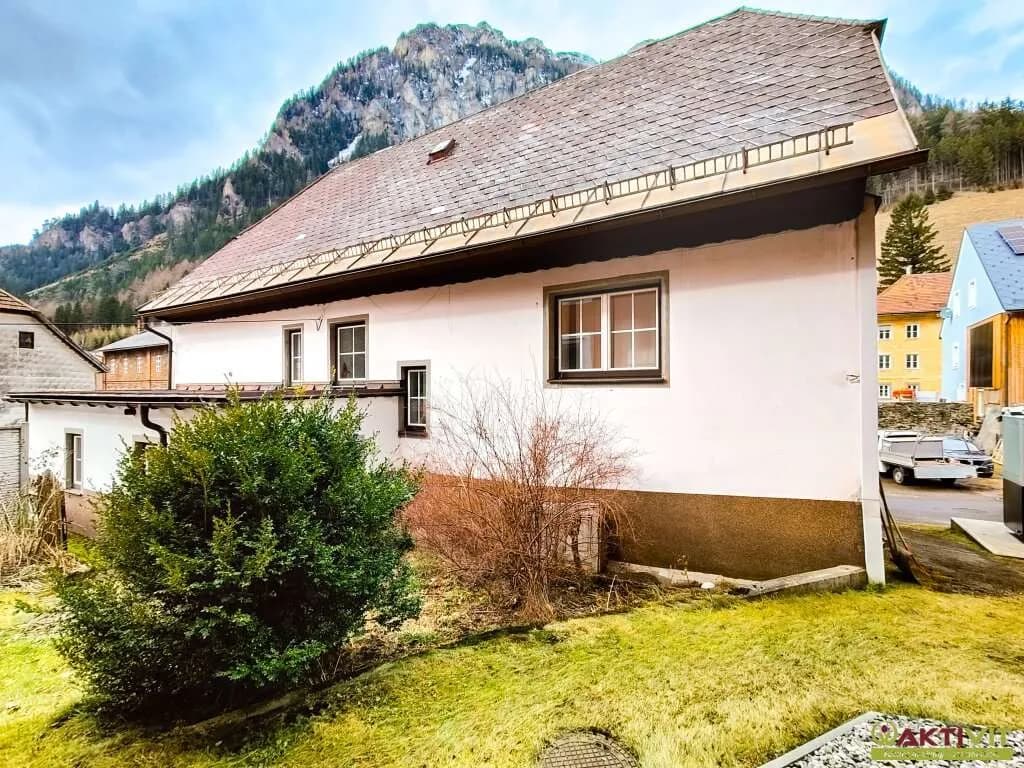 Haus kaufen in Leoben – 250 m², € 245.000 – Bild 10 von 12