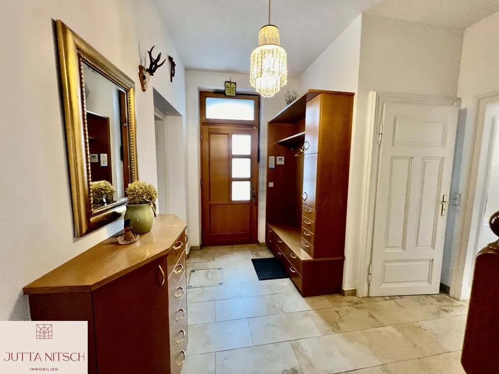 7-Zimmer-Gewerbeimmobilie kaufen in Baden – 219,82 m², € 629.000 – Bild 5 von 31
