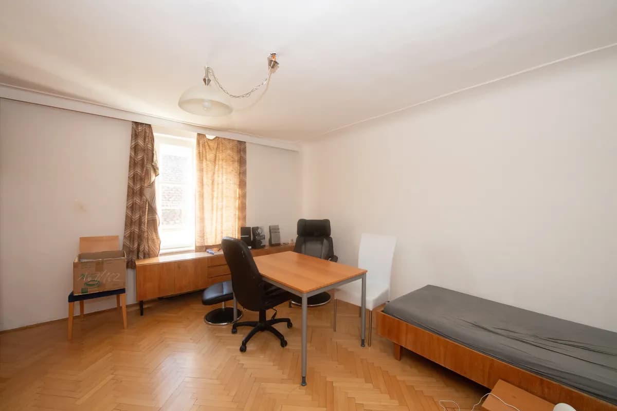 51-Zimmer-Immobilie kaufen in Steyr – 600 m², € 499.000 – Bild 19 von 25