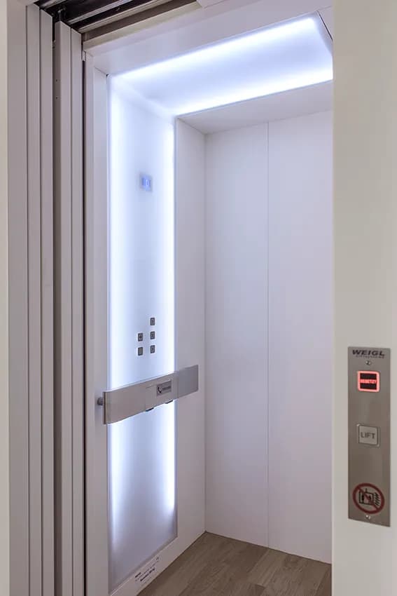 8-Zimmer-Wohnung mieten in Wien – 342,03 m², € 11.500 – Bild 44 von 53