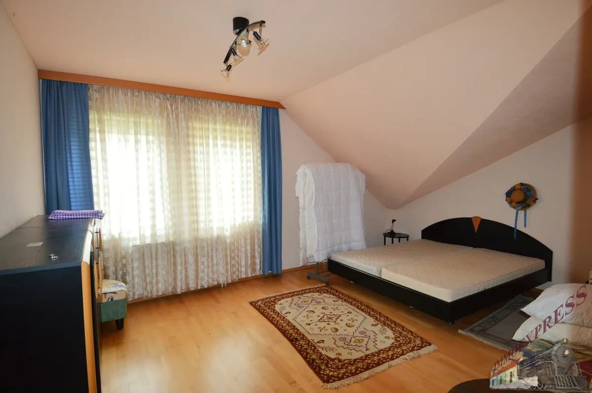 13-Zimmer-Gewerbeimmobilie kaufen in Neunkirchen – 318,6 m², € 520.000 – Bild 17 von 61