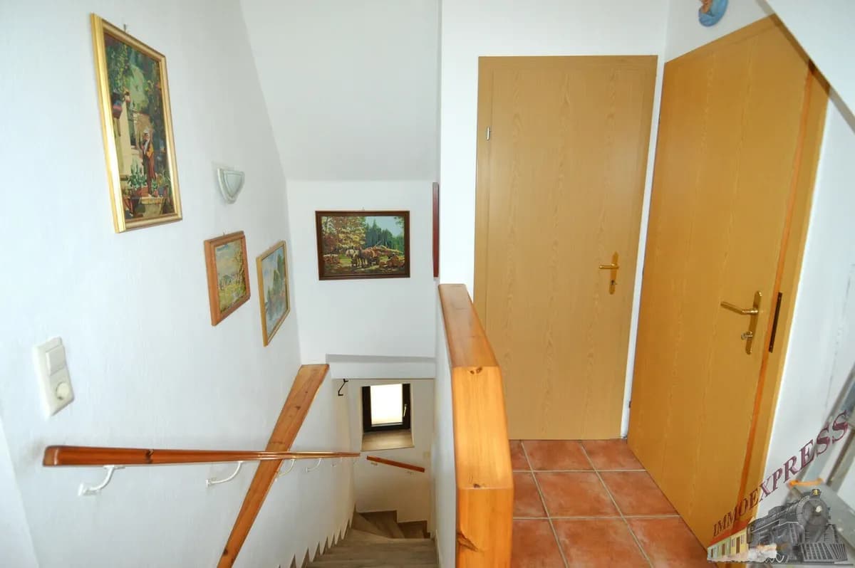 13-Zimmer-Gewerbeimmobilie kaufen in Neunkirchen – 318,6 m², € 520.000 – Bild 21 von 61