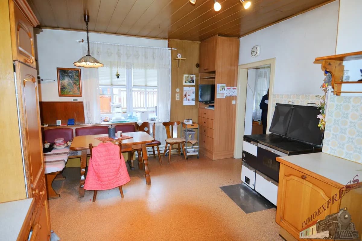 13-Zimmer-Gewerbeimmobilie kaufen in Neunkirchen – 318,6 m², € 520.000 – Bild 25 von 61