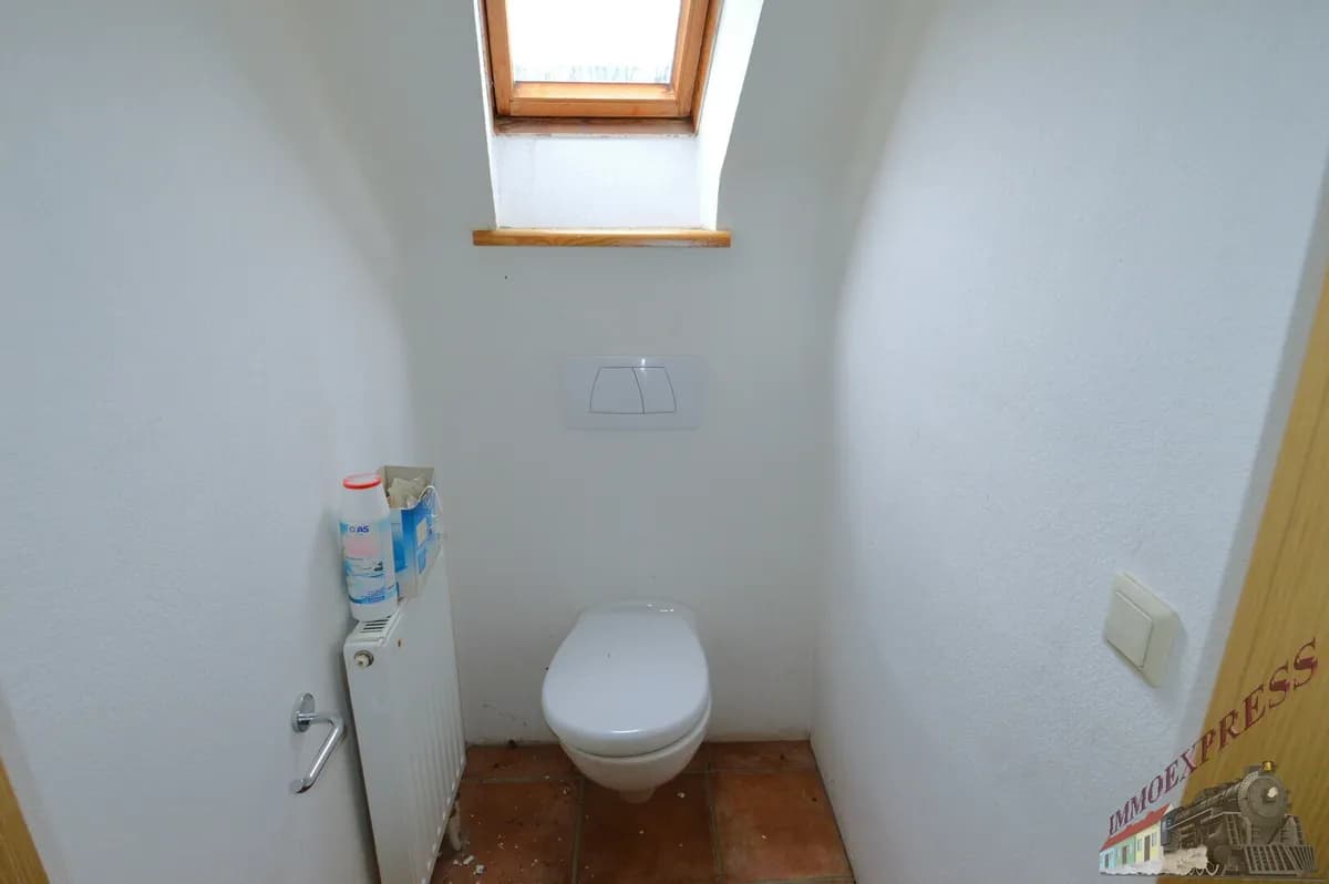 13-Zimmer-Gewerbeimmobilie kaufen in Neunkirchen – 318,6 m², € 520.000 – Bild 32 von 61