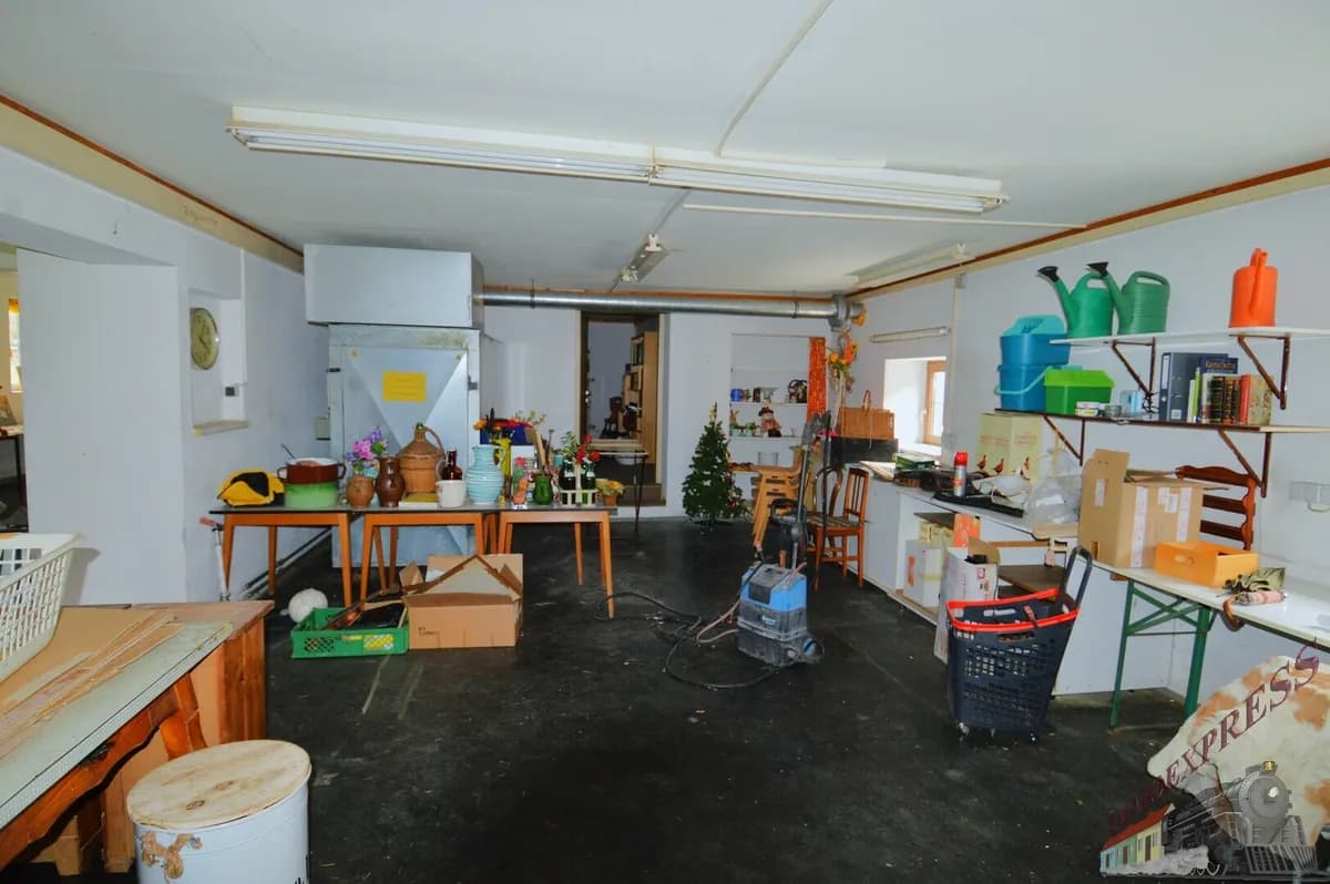 13-Zimmer-Gewerbeimmobilie kaufen in Neunkirchen – 318,6 m², € 520.000 – Bild 42 von 61