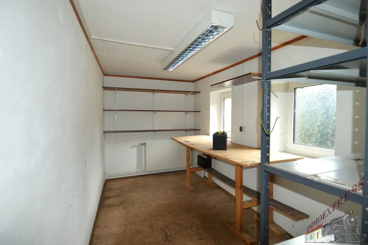 13-Zimmer-Gewerbeimmobilie kaufen in Neunkirchen – 318,6 m², € 520.000 – Bild 59 von 61