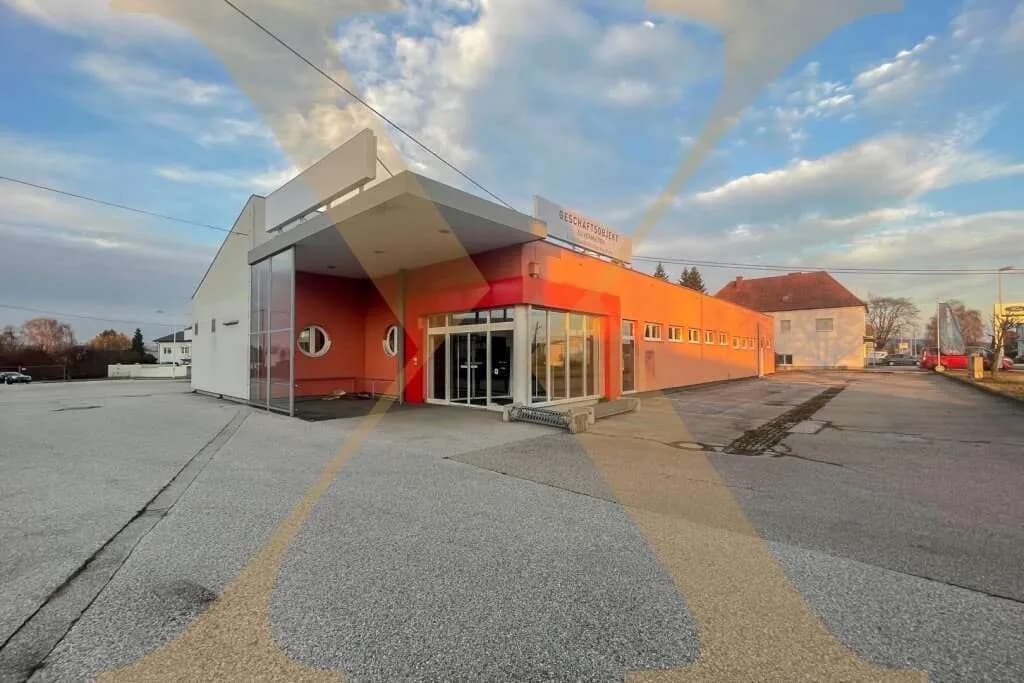Gewerbeimmobilie mieten in Eferding – 913 m², € 7.350