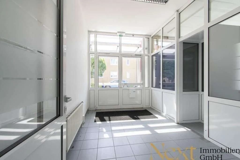 Gewerbeimmobilie mieten in Linz Land – 1 093 m², € 9.292 – Bild 2 von 8