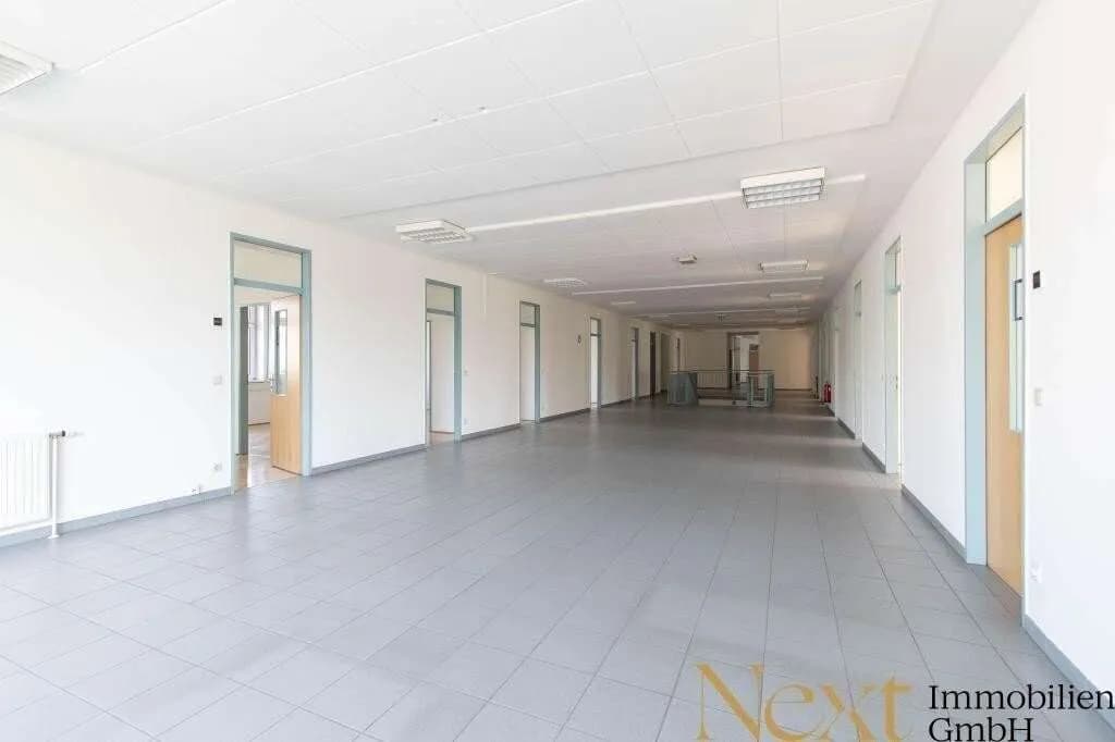 Gewerbeimmobilie mieten in Linz Land – 1 093 m², € 9.292 – Bild 3 von 8