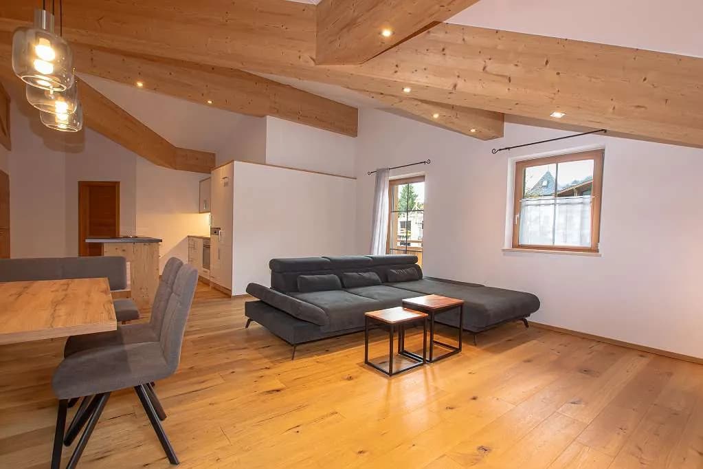 4-Zimmer-Wohnung kaufen in Kitzbühel – 100 m², € 920.000 – Bild 2 von 7