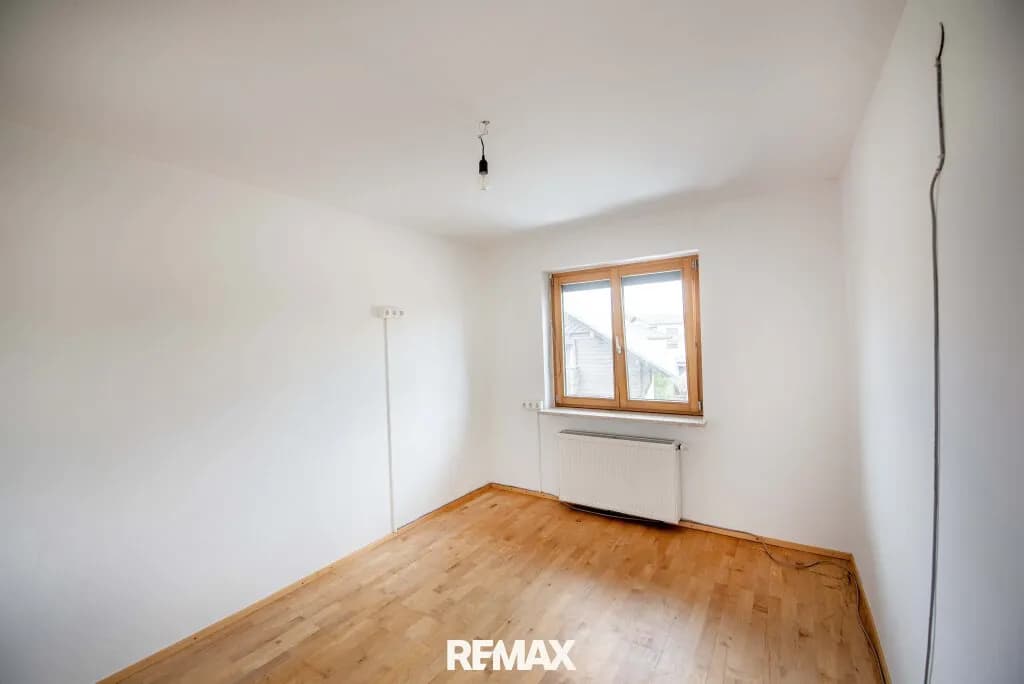 4-Zimmer-Wohnung mieten in Gmunden – 154 m², € 1.200 – Bild 8 von 12