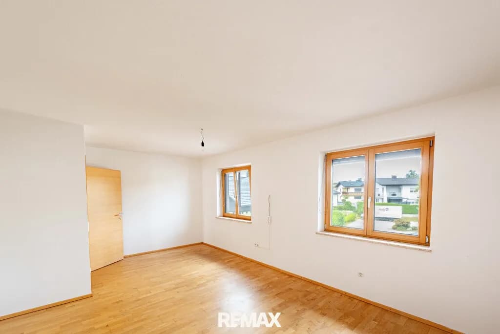 4-Zimmer-Wohnung mieten in Gmunden – 154 m², € 1.200 – Bild 10 von 12