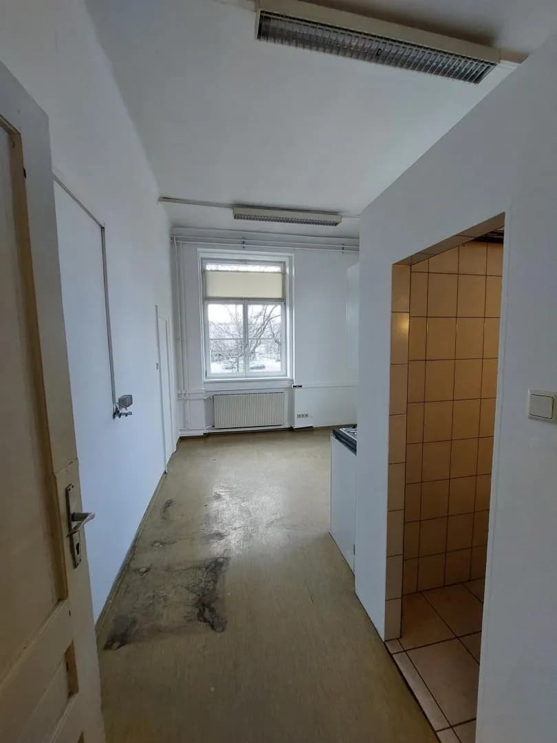 8-Zimmer-Gewerbeimmobilie mieten in Wien – 227 m², € 2.958 – Bild 4 von 15