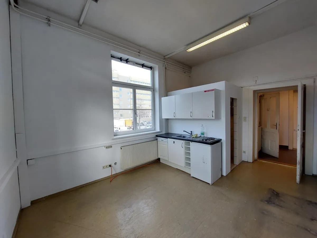8-Zimmer-Gewerbeimmobilie mieten in Wien – 227 m², € 2.958 – Bild 5 von 15