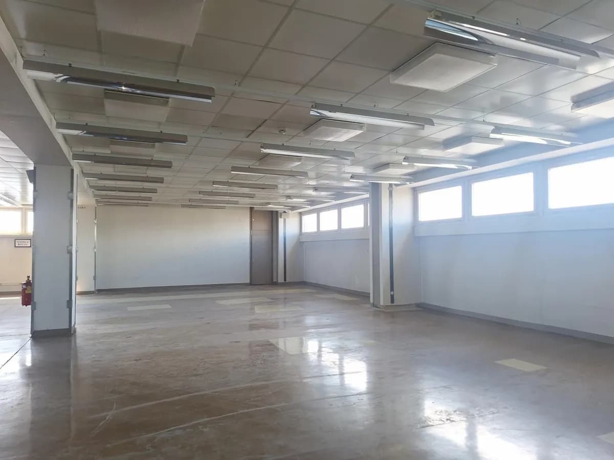 Gewerbeimmobilie mieten in Wien – 1 485 m², € 14.500 – Bild 10 von 12