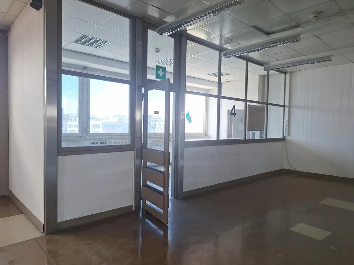 Gewerbeimmobilie mieten in Wien – 1 485 m², € 14.500 – Bild 11 von 12