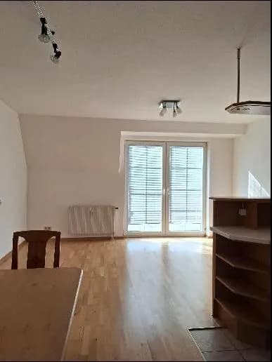 2-Zimmer-Wohnung mieten in Baden – 56 m², € 682 – Bild 2 von 10