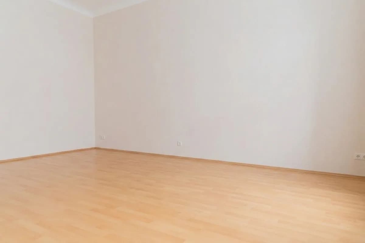 2-Zimmer-Wohnung mieten in Wien – 77 m², € 1.090 – Bild 2 von 7
