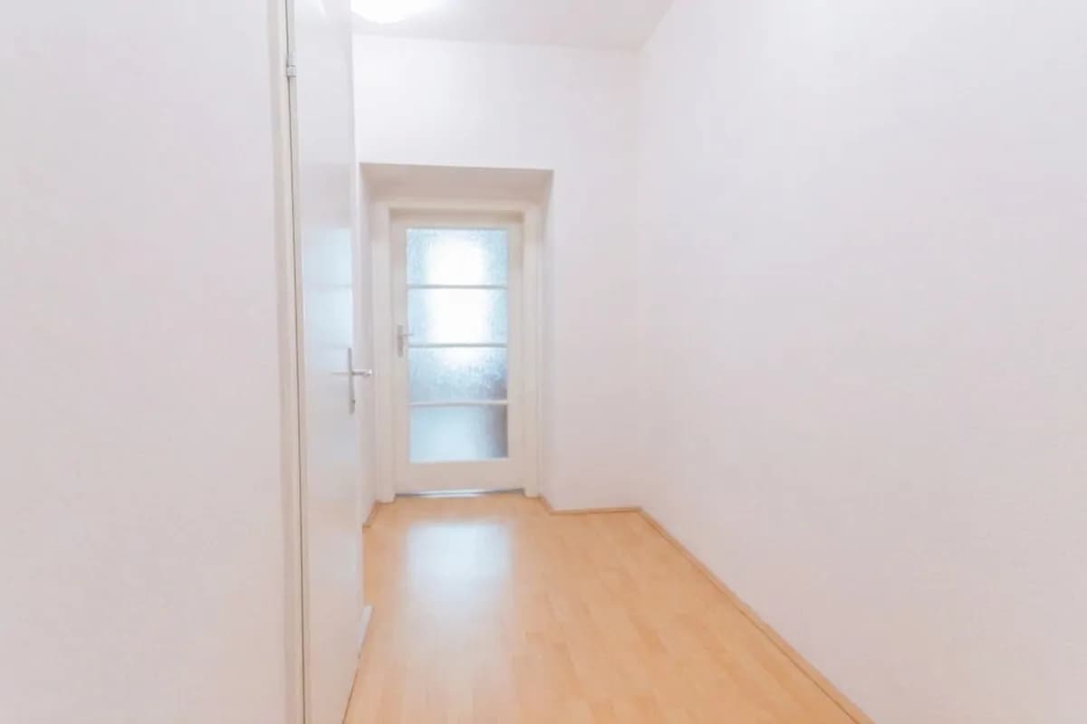 2-Zimmer-Wohnung mieten in Wien – 77 m², € 1.090 – Bild 4 von 7
