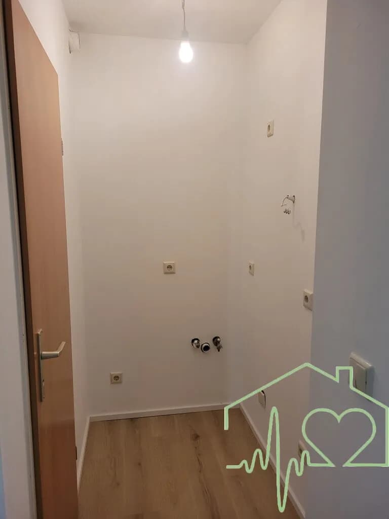 2-Zimmer-Wohnung kaufen in Innsbruck – 33,8 m², € 315.000 – Bild 10 von 15