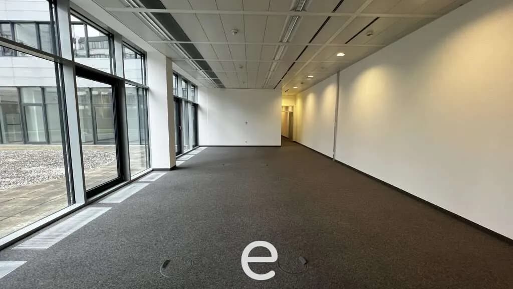 Gewerbeimmobilie mieten in Wien – 561 m², € 12.230 – Bild 2 von 12