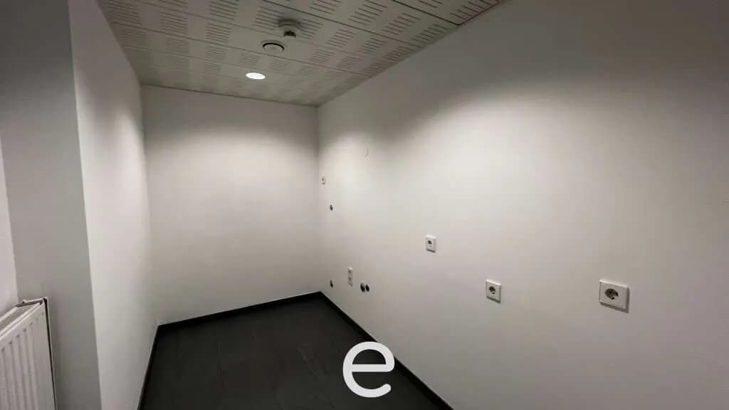Gewerbeimmobilie mieten in Wien – 561 m², € 12.230 – Bild 9 von 12