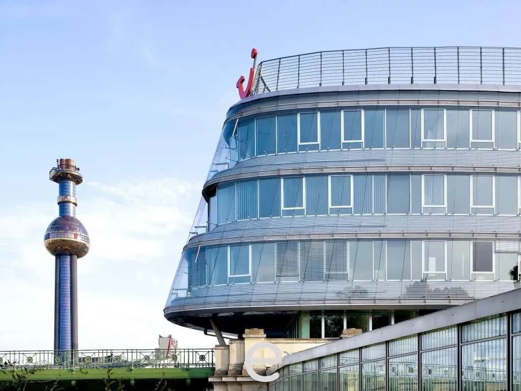 Gewerbeimmobilie mieten in Wien – 1 565 m², € 32.865