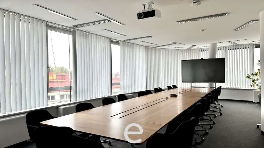 Gewerbeimmobilie mieten in Wien – 1 565 m², € 32.865 – Bild 3 von 14