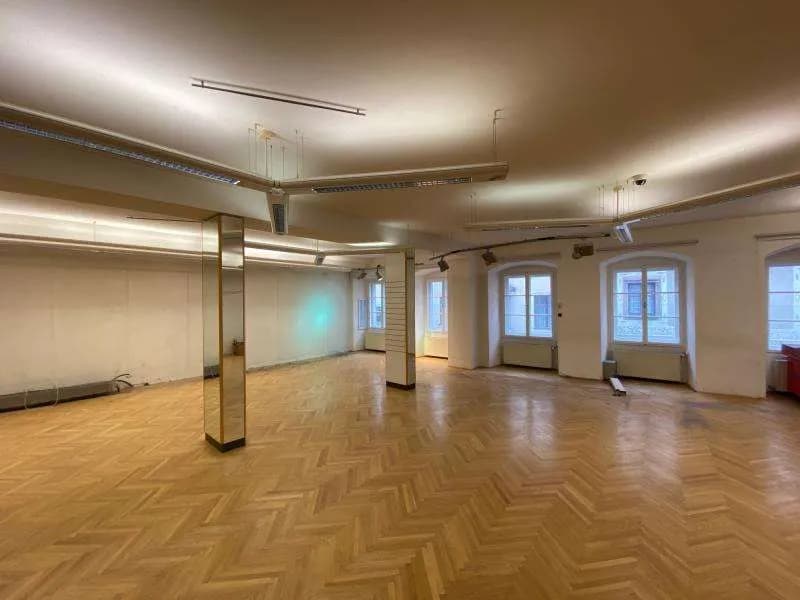 Gewerbeimmobilie mieten in Steyr – 1 250 m² – Bild 4 von 10