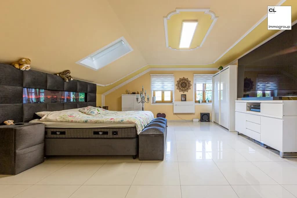 6-Zimmer-Immobilie kaufen in Vöcklabruck – 440 m², € 1.675.000 – Bild 9 von 16