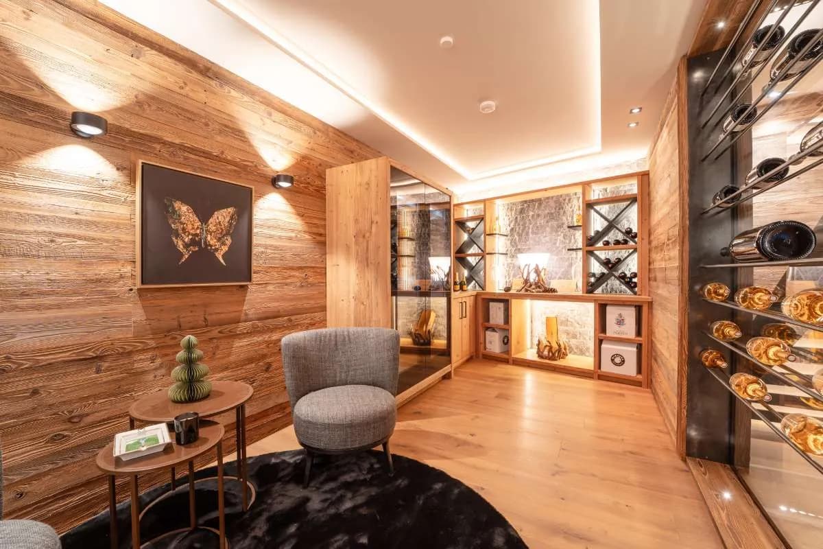 5-Zimmer-Immobilie kaufen in Kitzbühel – 318 m², € 4.950.000 – Bild 7 von 7