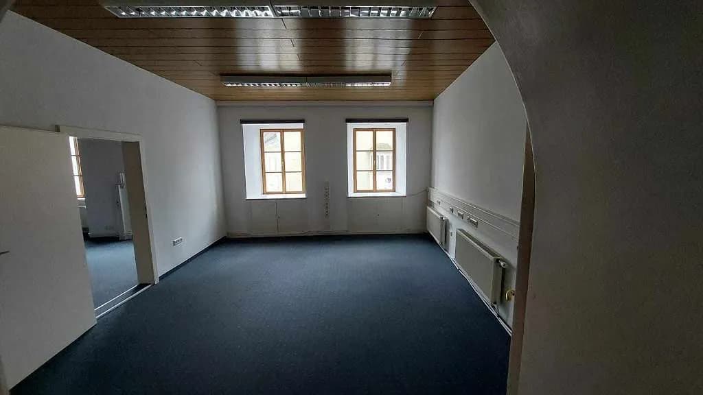 3-Zimmer-Gewerbeimmobilie mieten in Schärding – 68 m², € 866 – Bild 4 von 4
