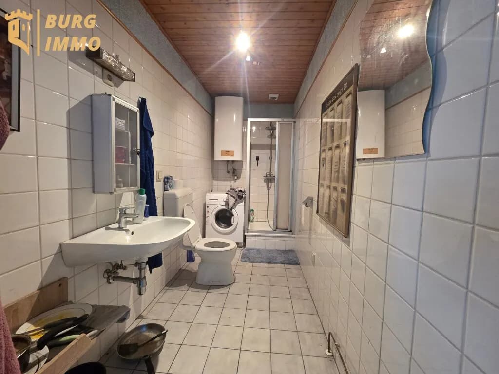 6-Zimmer-Gewerbeimmobilie kaufen in Zwettl – 258 m², € 284.000 – Bild 5 von 21