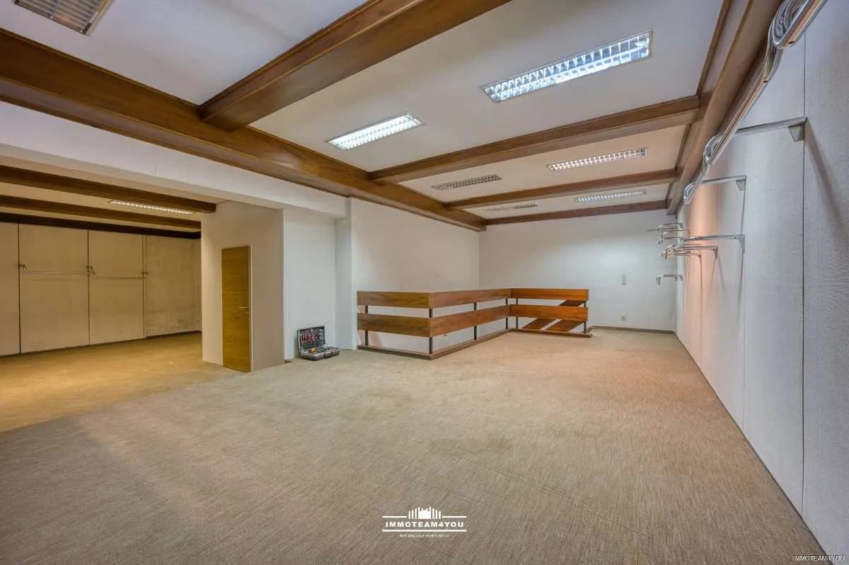 Gewerbeimmobilie mieten in Vöcklabruck – 210 m², € 1.891 – Bild 10 von 16