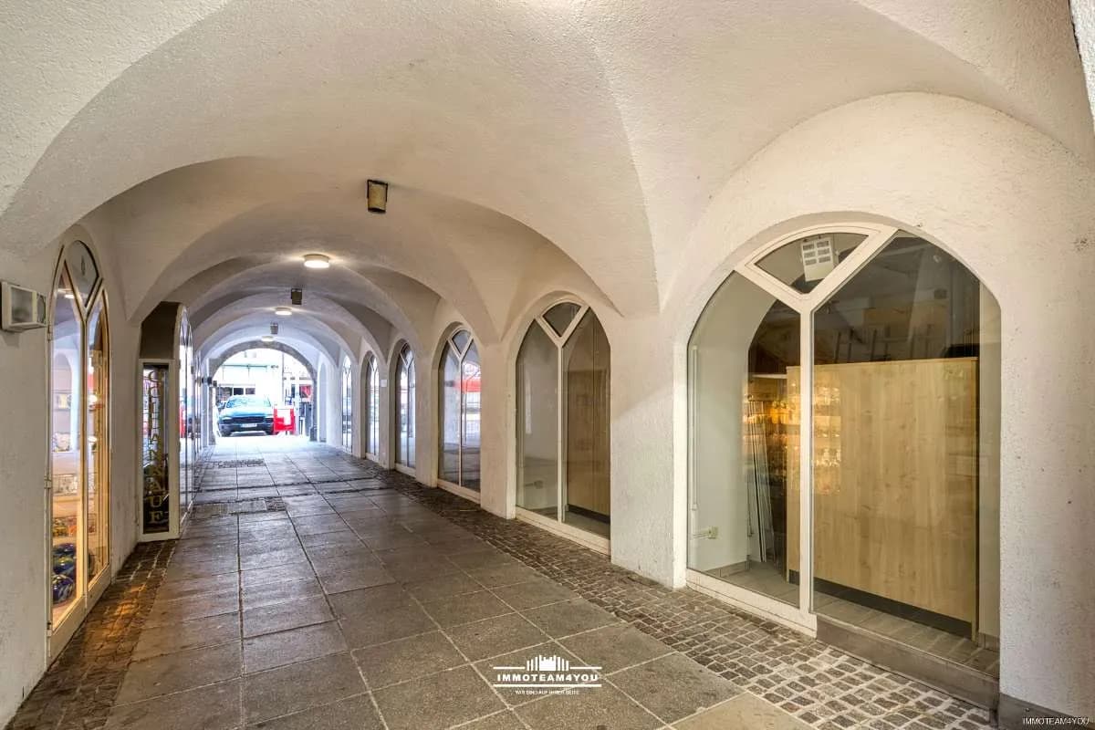 Gewerbeimmobilie mieten in Vöcklabruck – 210 m², € 1.891 – Bild 12 von 16