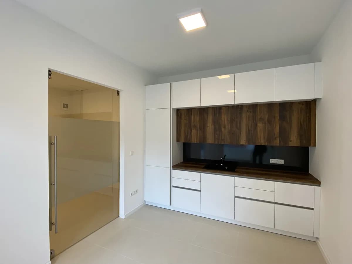 2-Zimmer-Gewerbeimmobilie kaufen in Steyr – 50 m², € 132.000