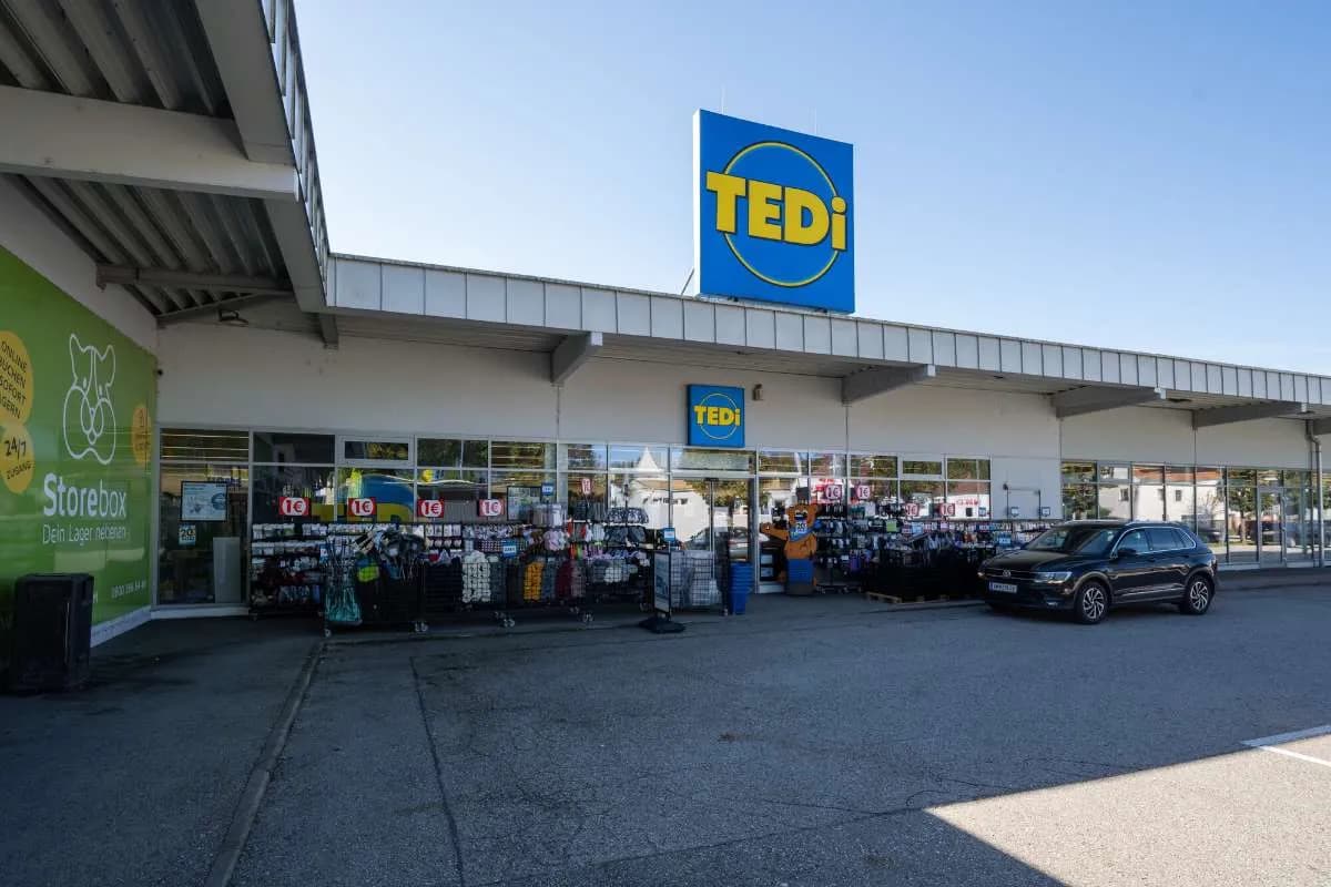 Gewerbeimmobilie kaufen in Amstetten – 5 582 m², € 2.981.000 – Bild 5 von 7