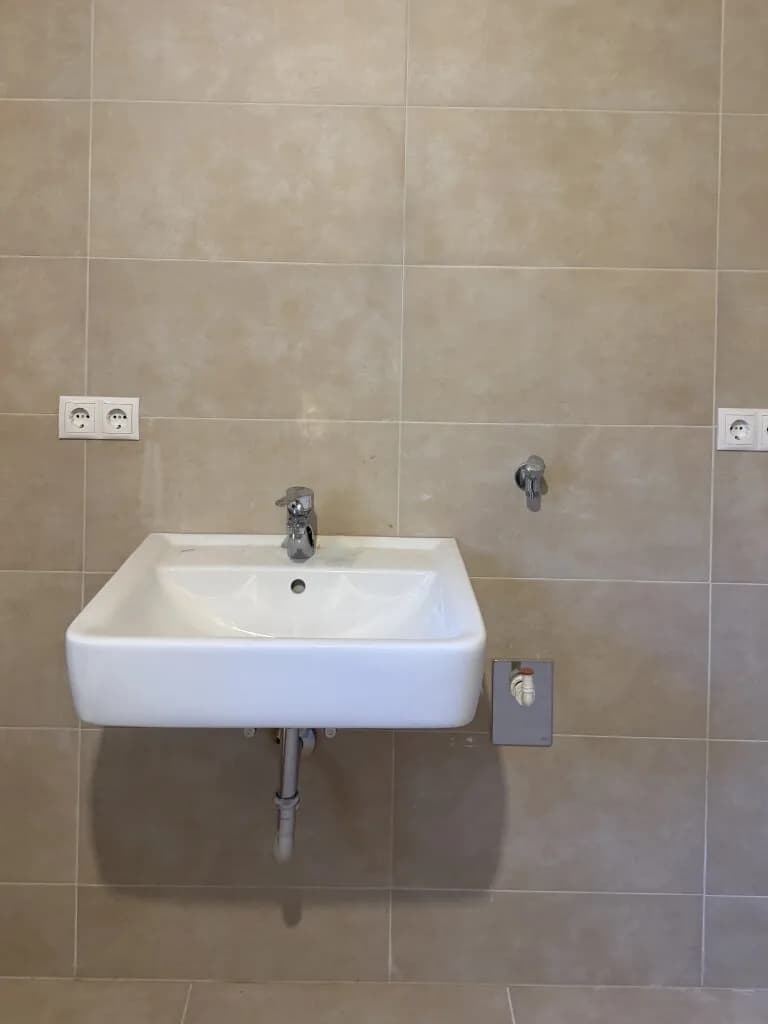 4-Zimmer-Haus mieten in Neunkirchen – 124 m², € 1.595 – Bild 5 von 39