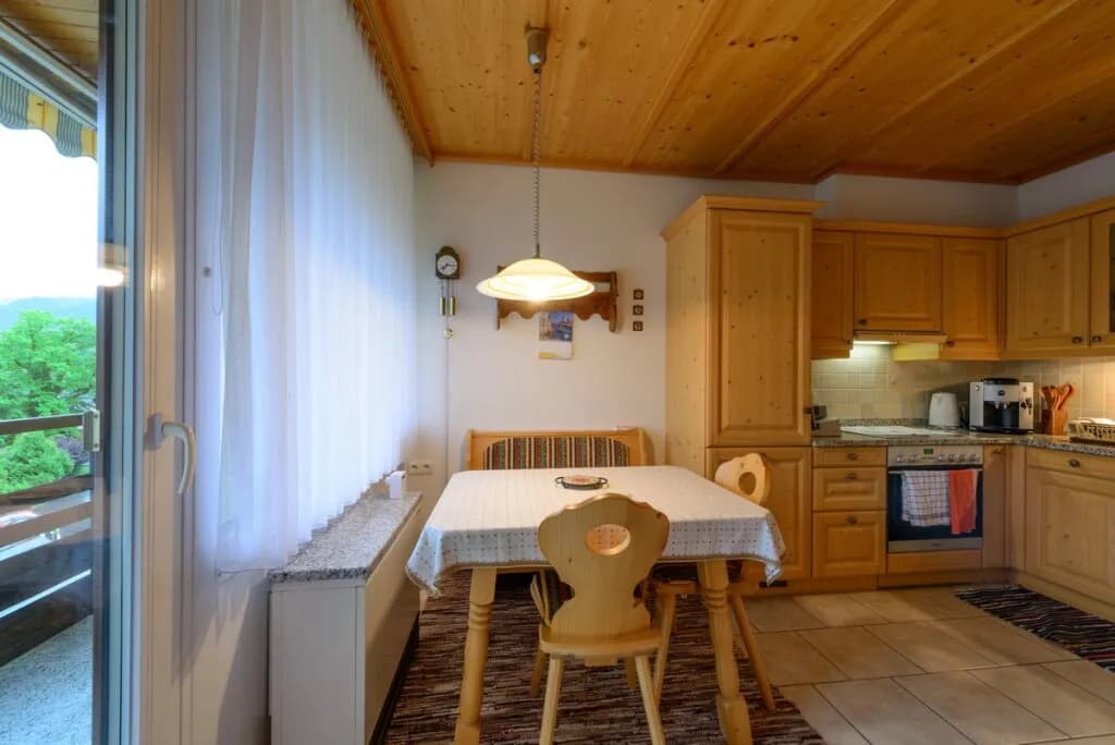 2-Zimmer-Wohnung kaufen in Gmunden – 62,94 m², € 235.000 – Bild 2 von 8