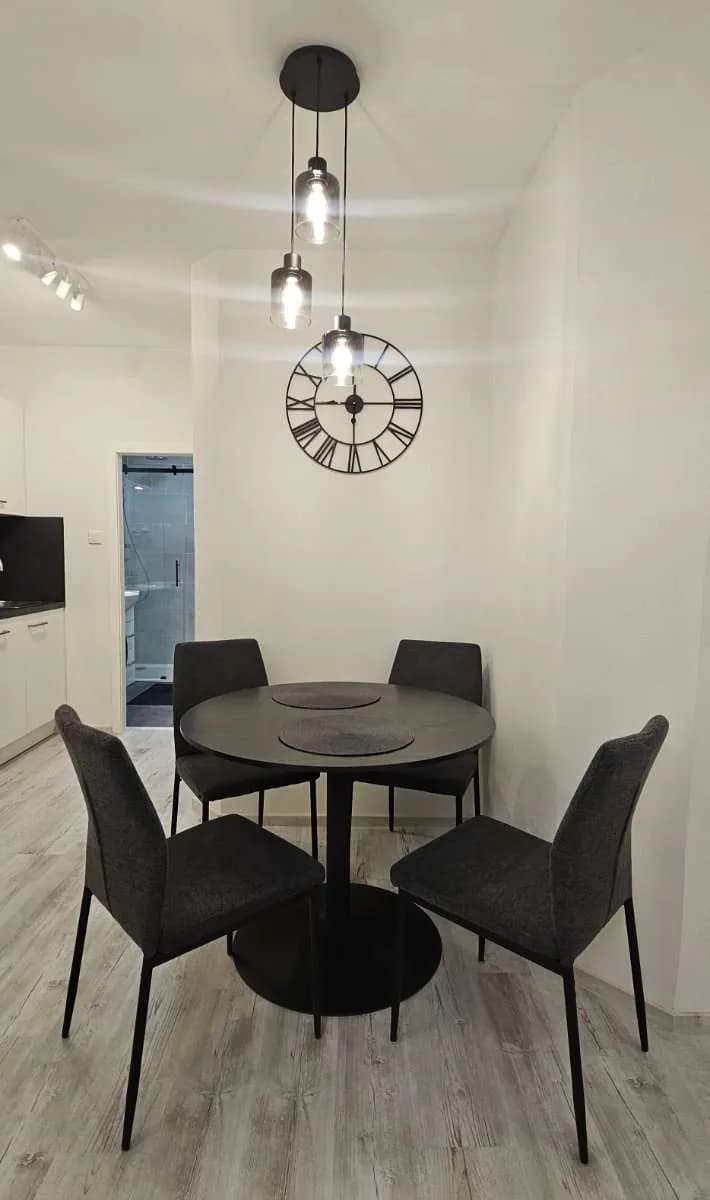 2-Zimmer-Wohnung mieten in Wien – 50 m², € 999 – Bild 2 von 27
