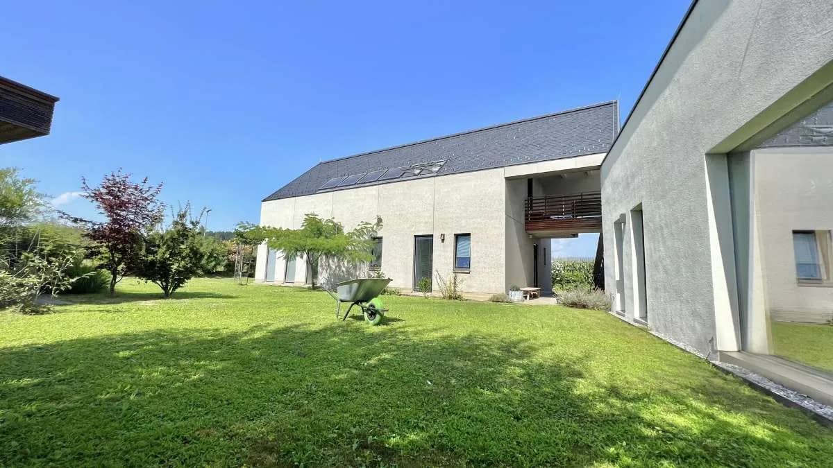 Haus kaufen in Sankt Veit an der Glan – 194 m², € 885.000