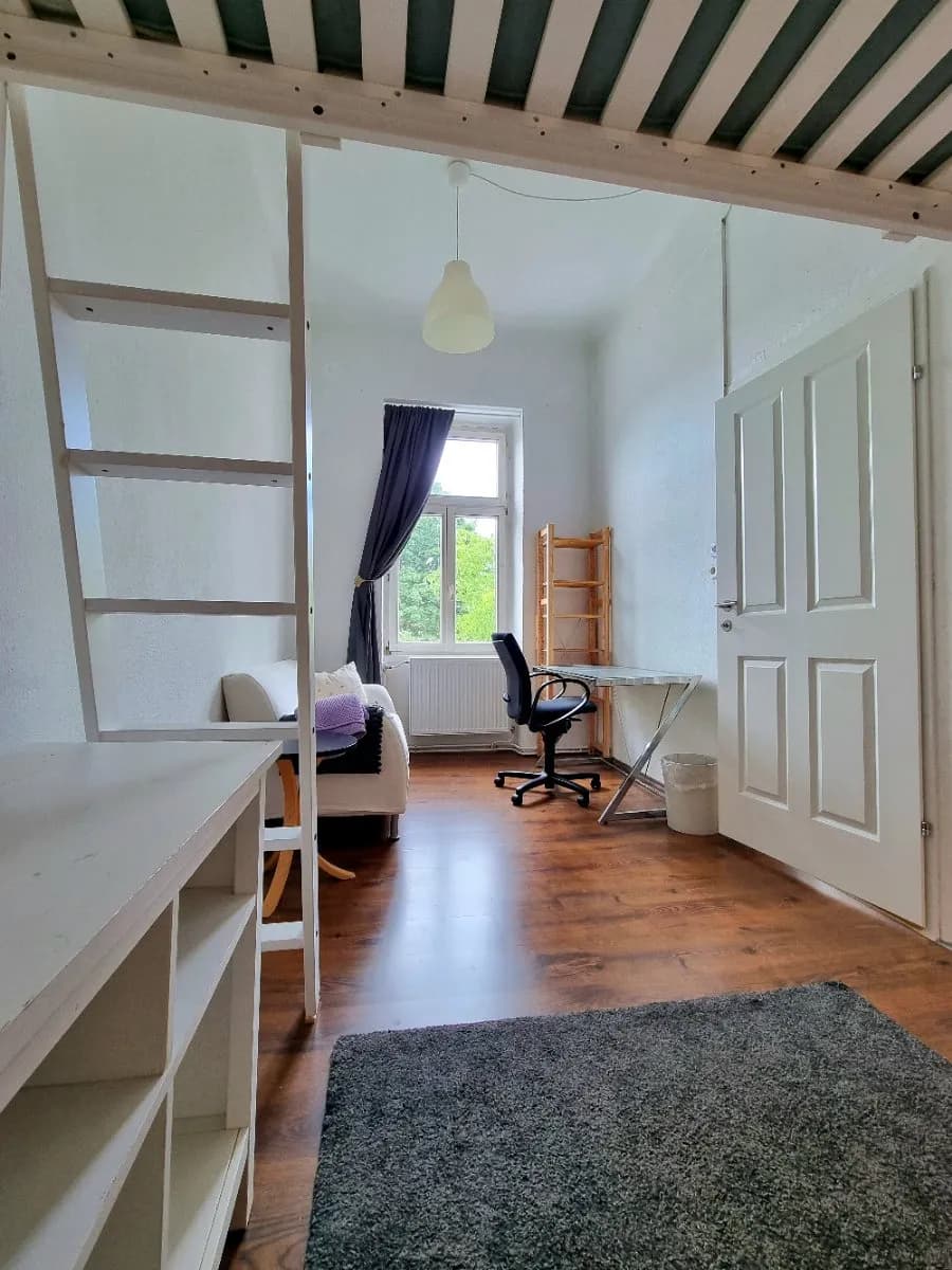 1-Zimmer-Wohnung mieten in Baden – 23 m², € 550 – Bild 4 von 8