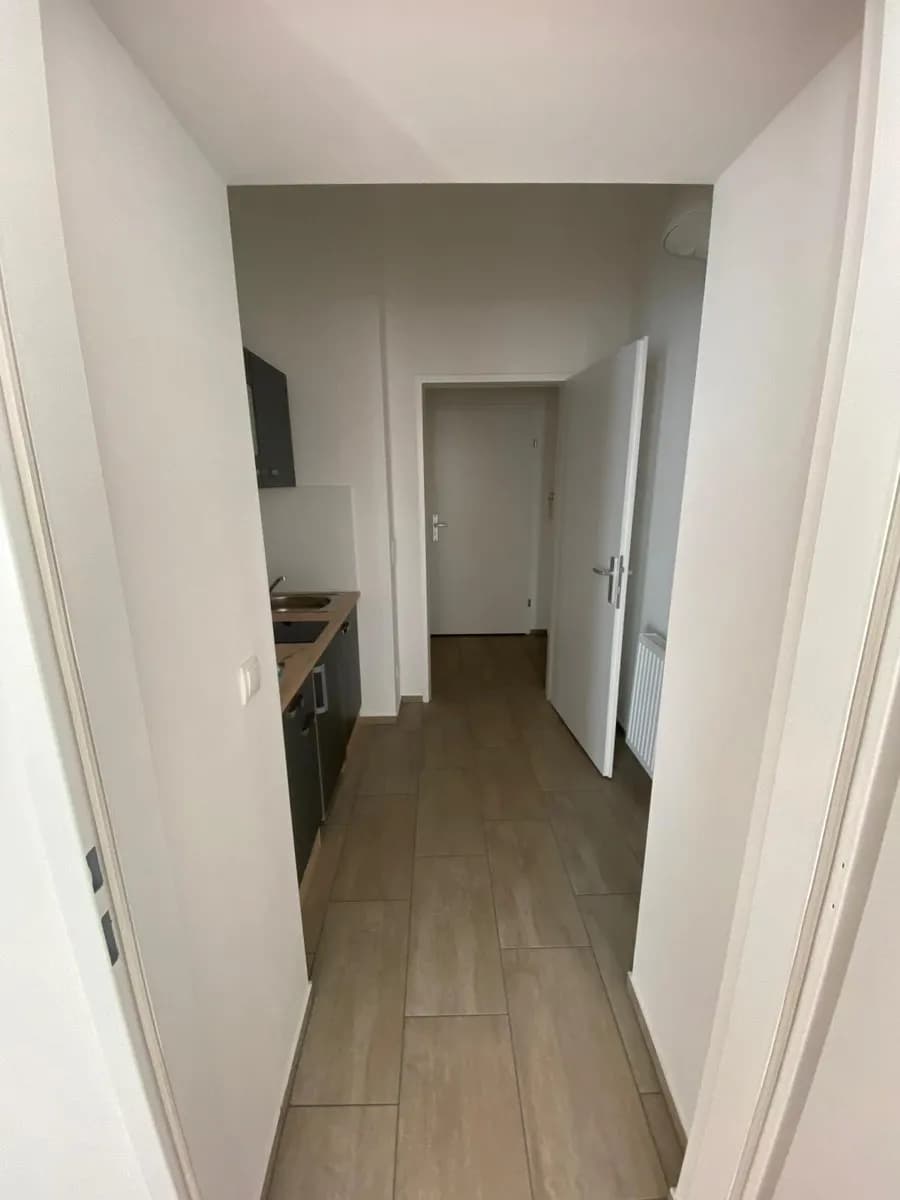 1-Zimmer-Wohnung mieten in Wien – 32 m², € 550 – Bild 3 von 7
