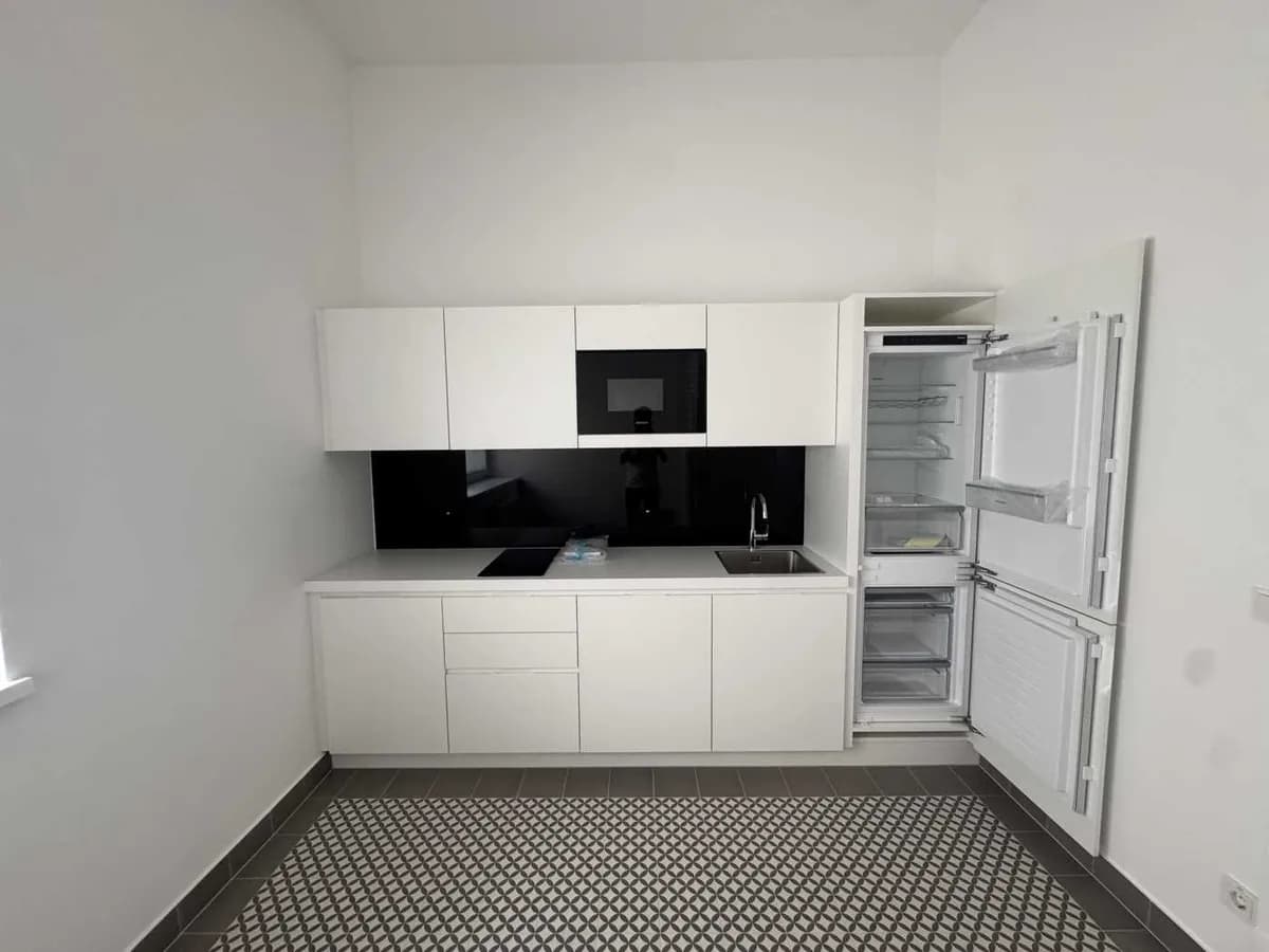 Gewerbeimmobilie mieten in Wien – 526 m², € 16.221 – Bild 5 von 6