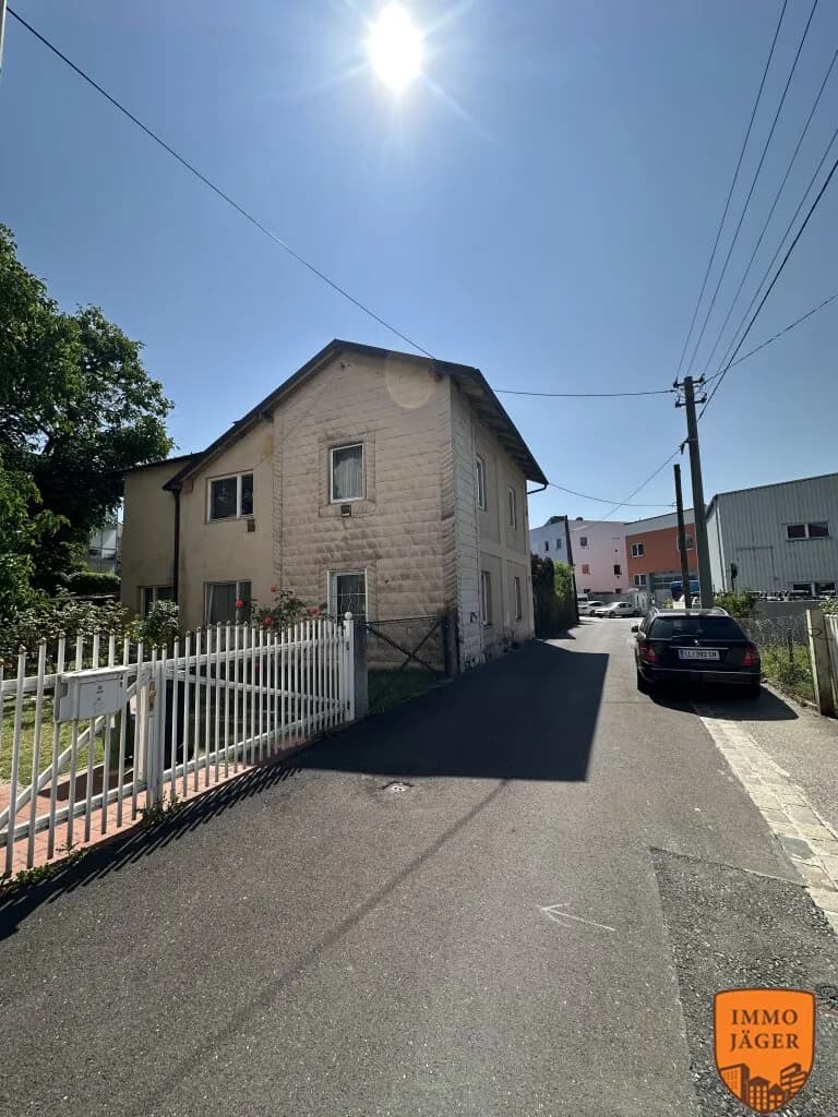 14-Zimmer-Haus kaufen in Linz – 218 m², € 380.000 – Bild 3 von 6