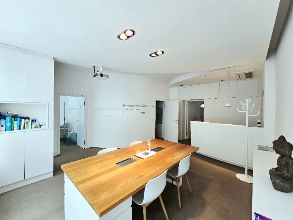 3-Zimmer-Gewerbeimmobilie mieten in Wien – 68 m², € 2.402